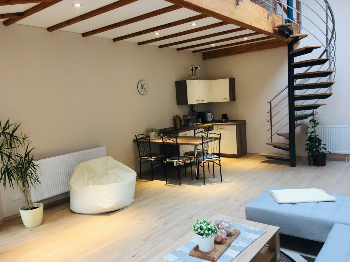Ferienwohnung Am Nuerburgring/Wintersport Arft Acht Экстерьер фото